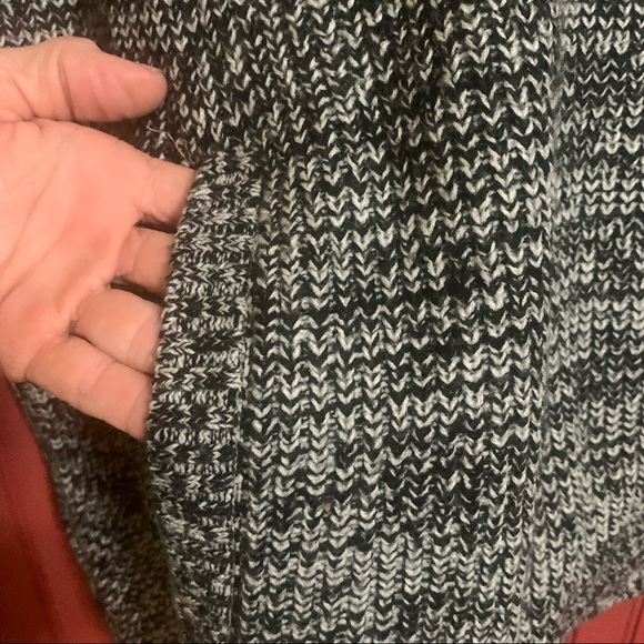 Style & Co Comfy Kangaroo Pocket Tunic L - Picture 3 of 5